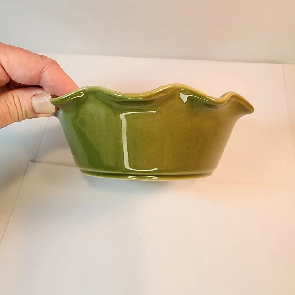 Crate and Barrel Green Ruffled 6.75 Inch Bowl Beautiful